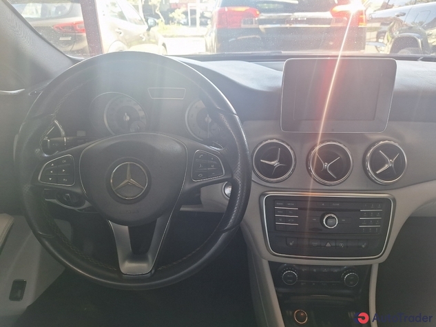 $0 Mercedes-Benz GLA - $0 9