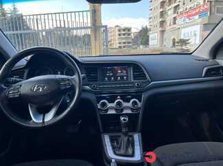 $13,000 Hyundai Elantra - $13,000 8