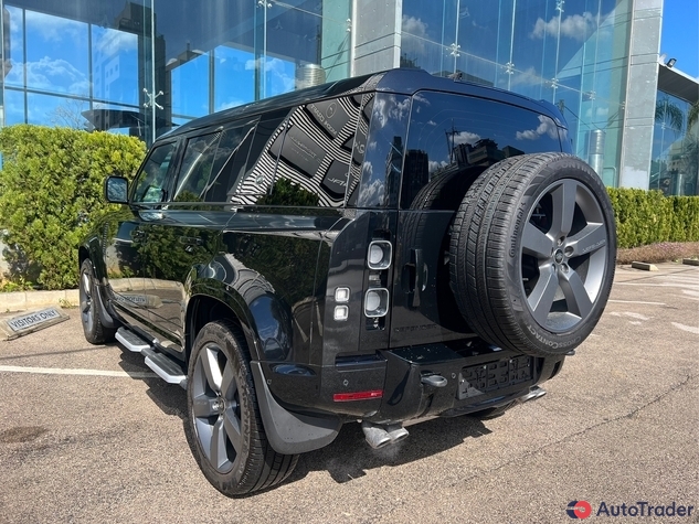 $180,000 Land Rover Defender - $180,000 5