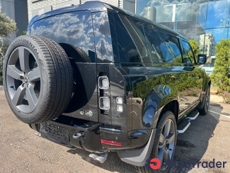 $180,000 Land Rover Defender - $180,000 4