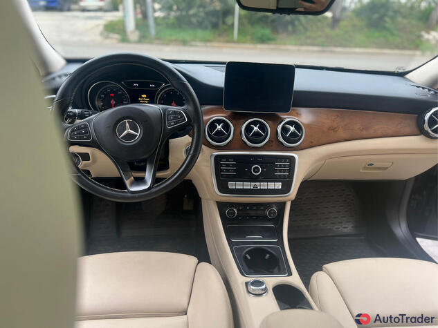 $27,000 Mercedes-Benz GLA - $27,000 6