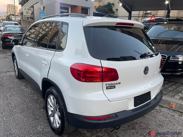 $15,900 Volkswagen Tiguan - $15,900 7