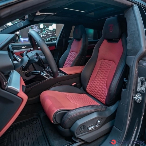 $355,000 Lamborghini Urus - $355,000 5
