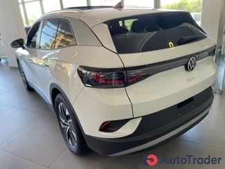 $31,000 Volkswagen ID.4 - $31,000 7
