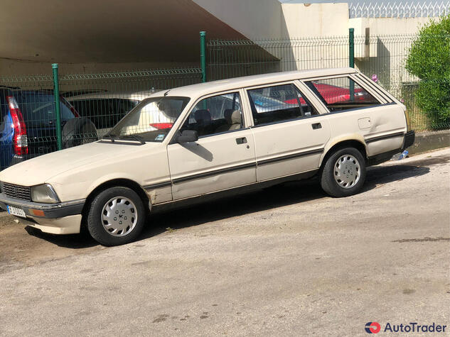 $1,900 Peugeot 505 - $1,900 1