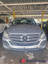 $33,000 Mercedes-Benz GLE - $33,000 1