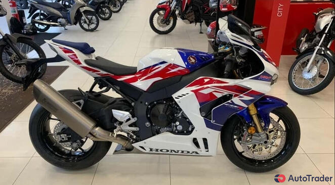 $12,100 Honda Cbr - $12,100 1