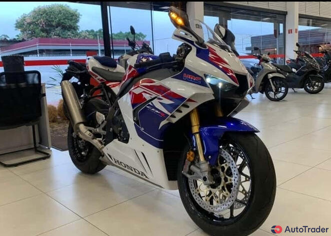 $12,100 Honda Cbr - $12,100 7