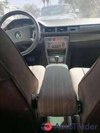 $2,500 Mercedes-Benz 240/260/280 - $2,500 3