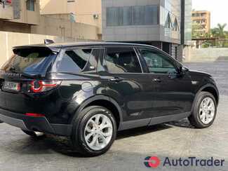 $32,000 Land Rover Discovery Sport - $32,000 7