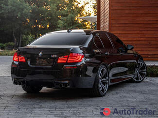 $42,000 BMW M5 - $42,000 4