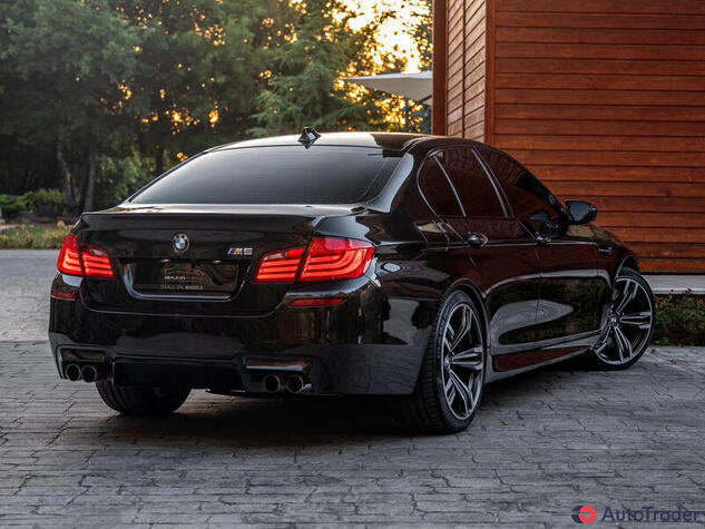 $42,000 BMW M5 - $42,000 4