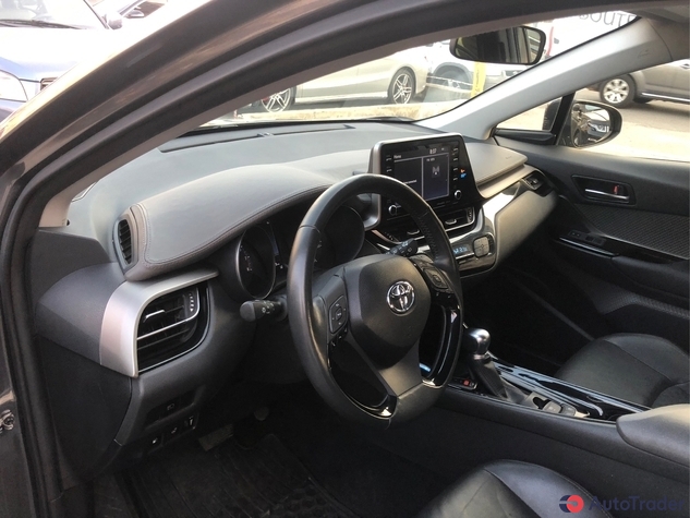 $20,999 Toyota C-HR - $20,999 8