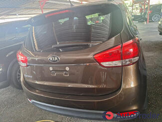 $10,500 Kia Carens - $10,500 4