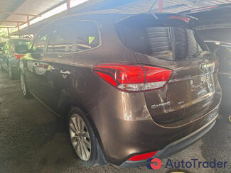 $10,500 Kia Carens - $10,500 5