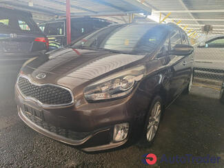 $10,500 Kia Carens - $10,500 2