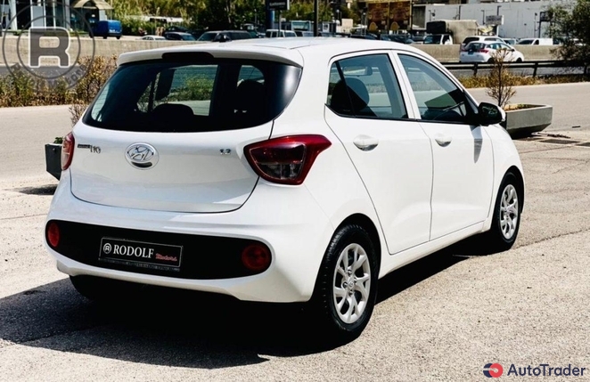 $9,500 Hyundai Grand i 10 - $9,500 4