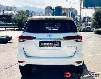 $34,000 Toyota Fortuner - $34,000 4