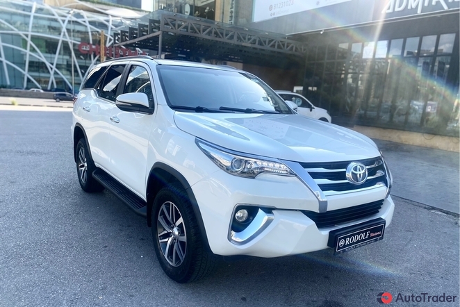 $34,000 Toyota Fortuner - $34,000 1