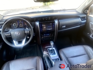 $34,000 Toyota Fortuner - $34,000 7