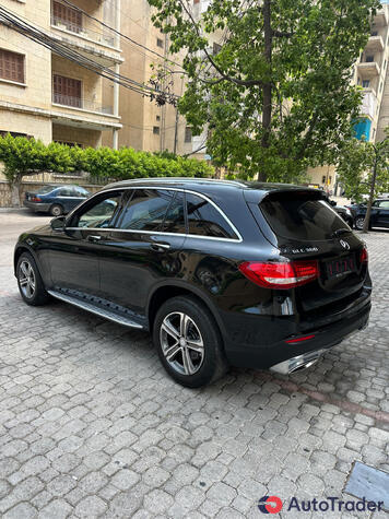 $29,000 Mercedes-Benz GLC - $29,000 4