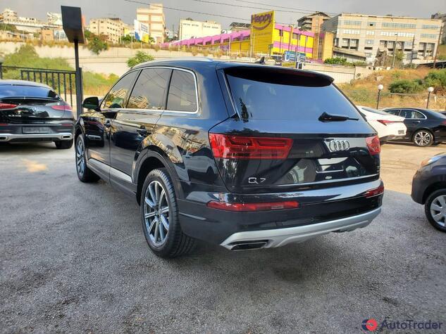 $0 Audi Q7 - $0 6