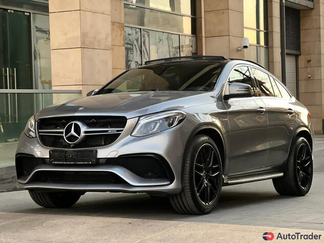 $68,000 Mercedes-Benz GLE - $68,000 2