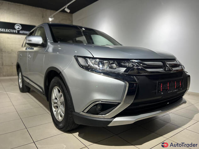 $14,500 Mitsubishi Outlander - $14,500 4