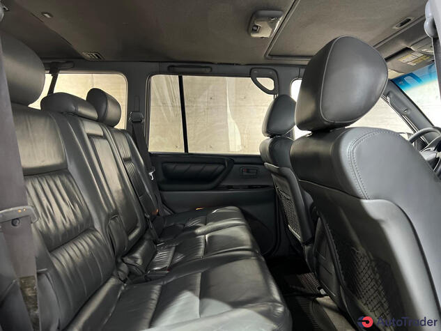 $16,800 Toyota Land Cruiser - $16,800 8