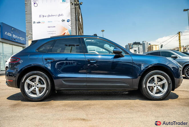 $0 Porsche Macan - $0 4