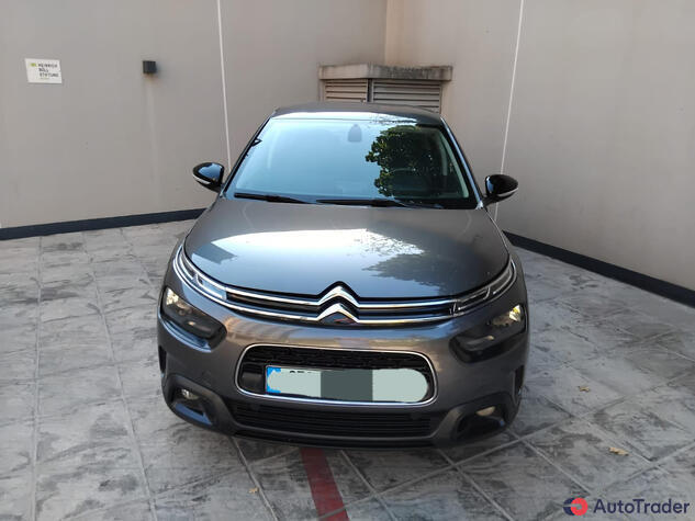 $8,800 Citroen C4 - $8,800 1