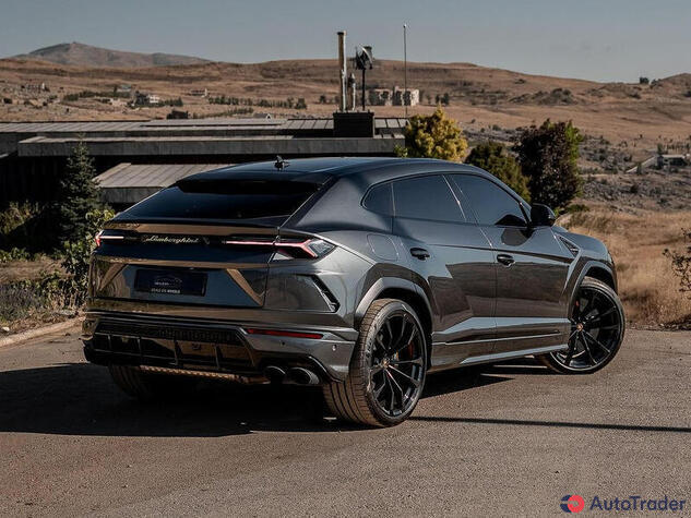 $0 Lamborghini Urus - $0 3