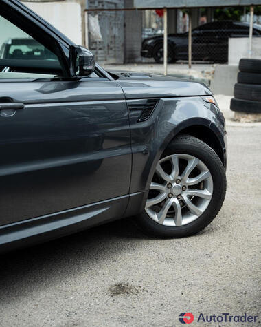 $33,000 Land Rover Range Rover Sport - $33,000 7