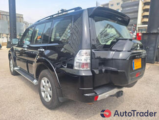 $20,000 Mitsubishi Pajero - $20,000 5