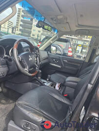 $20,000 Mitsubishi Pajero - $20,000 7