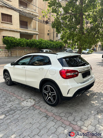 $25,000 Mercedes-Benz GLA - $25,000 4