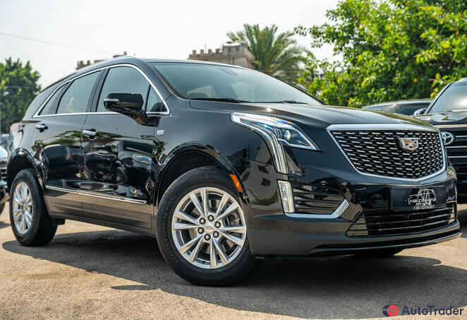 $42,000 Cadillac XT5 - $42,000 5