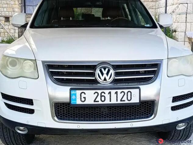 $8,000 Volkswagen Touareg - $8,000 1