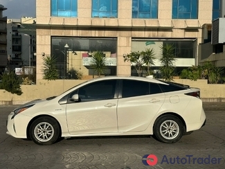 $16,500 Toyota Prius - $16,500 4