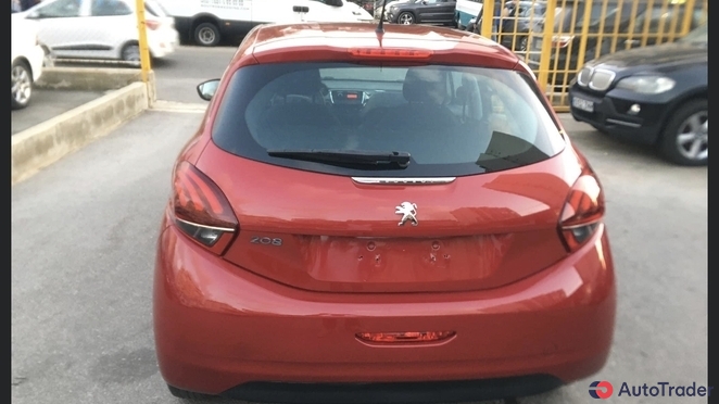 $6,750 Peugeot 208 - $6,750 4