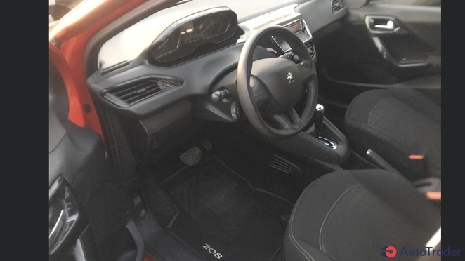 $6,750 Peugeot 208 - $6,750 8