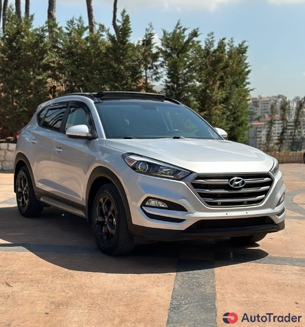 $17,800 Hyundai Tucson - $17,800 2