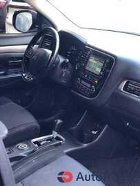 $16,500 Mitsubishi Outlander - $16,500 8