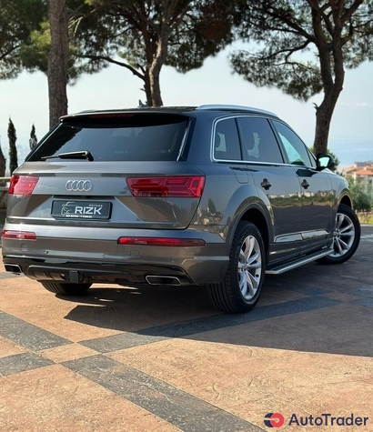 $44,000 Audi Q7 - $44,000 4