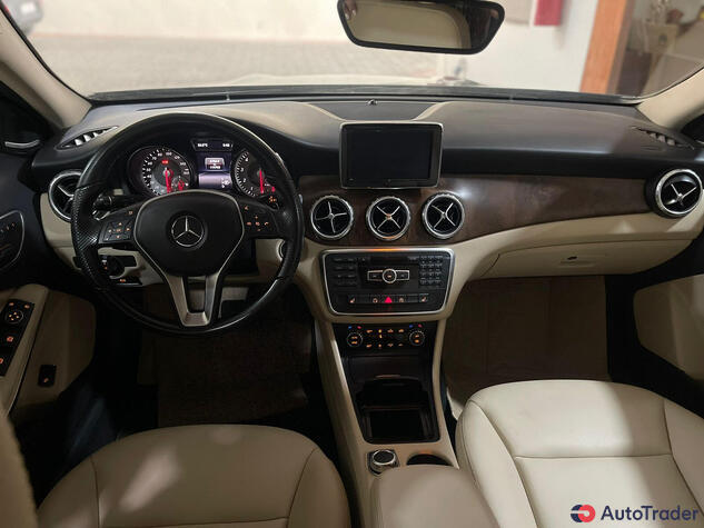 $21,000 Mercedes-Benz GLA - $21,000 8