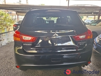 $13,500 Mitsubishi Outlander - $13,500 4