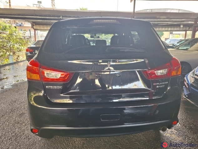 $13,500 Mitsubishi Outlander - $13,500 4