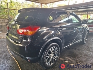 $13,500 Mitsubishi Outlander - $13,500 6