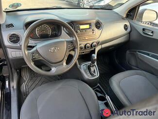 $8,800 Hyundai Grand i 10 - $8,800 10