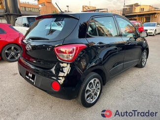 $8,800 Hyundai Grand i 10 - $8,800 5